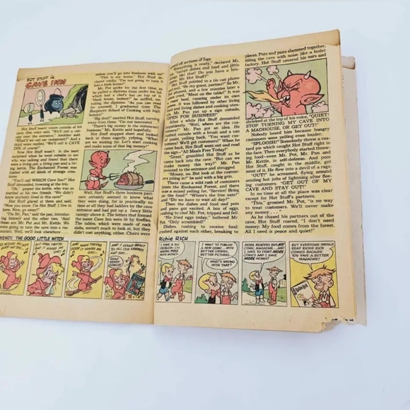 Devil Kids starring Hot Stuff #44 (Harvey Comics) May 1970 - Picture 6 of 10